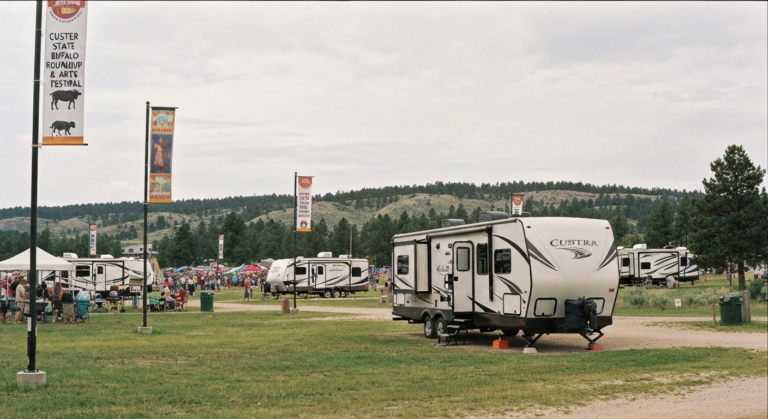 RV rental for Custer State Park Buffalo Roundup & Arts Festival near Black Hills SD